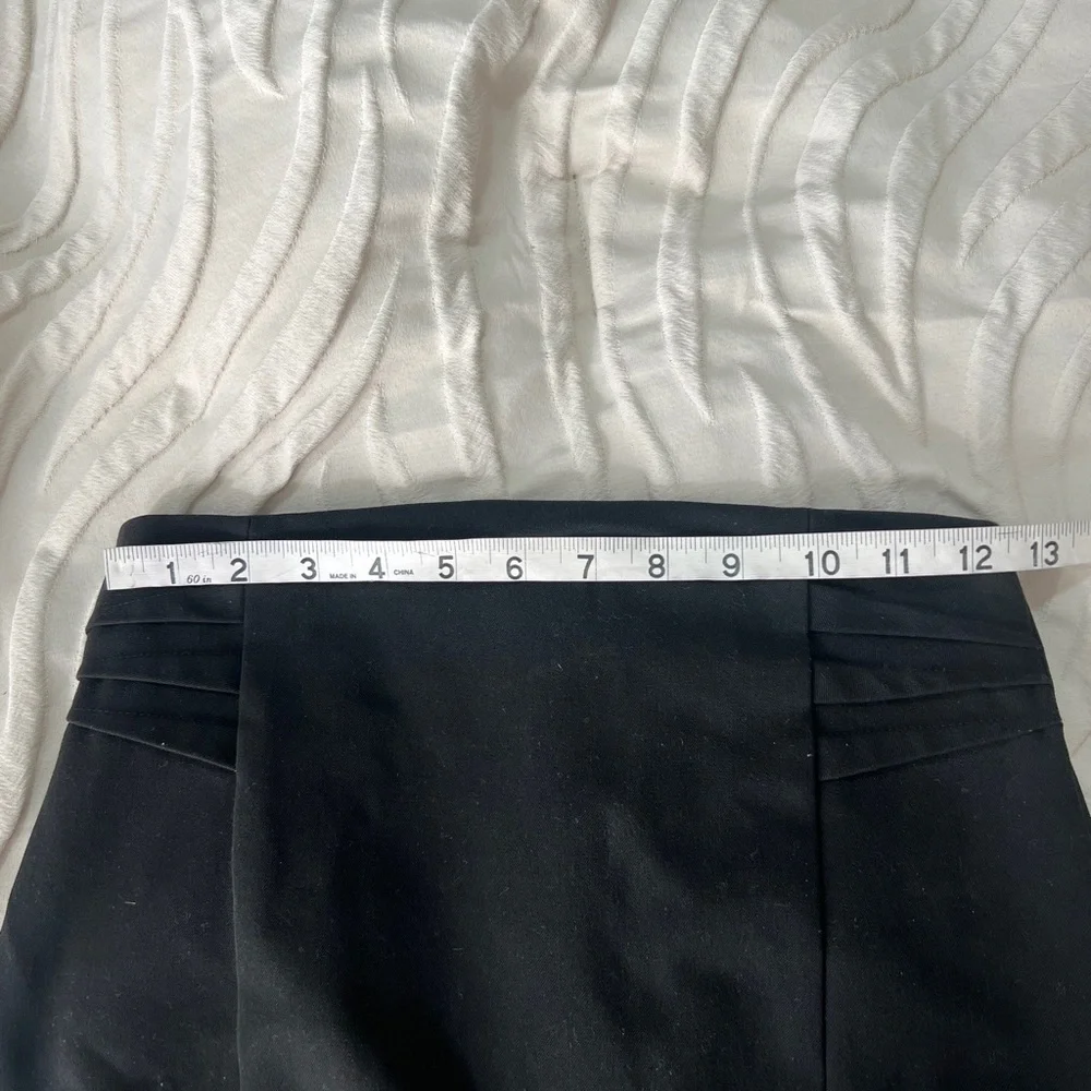 Express 2/$25‎  Chic Black Pencil Skirts  Stretch and pockets